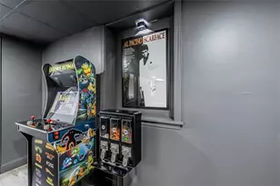 2271 Plantation Dr, Atlanta, GA 30344 - Photo 19