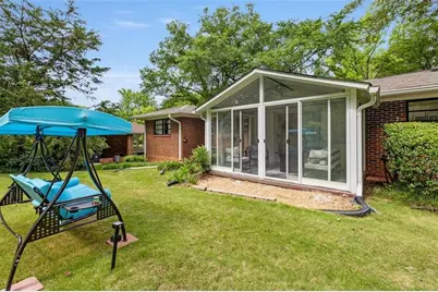 2271 Plantation Drive, Atlanta, GA 30344 - Photo 23