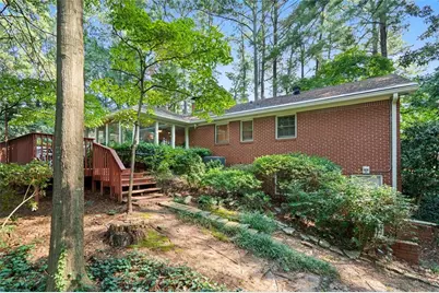 3698 Embry Circle, Chamblee, GA 30341 - Photo 19