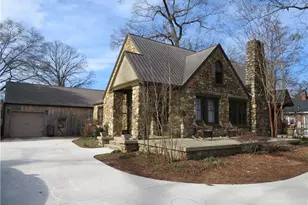 607 N College St, Cedartown, GA 30125 - Photo 5