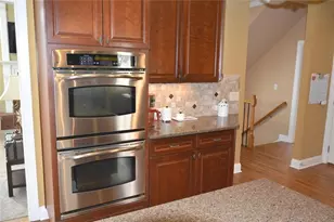 881 Creekview Bluff Way, Buford, GA 30518 - Photo 13