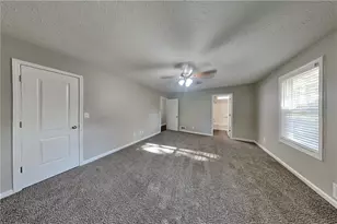 3311 Chastain Crossing, Marietta, GA 30066 - Photo 9