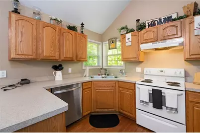 16 Mill Rock Drive NW, Cartersville, GA 30121 - Photo 9