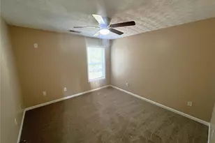 2209 Swan Lake Ct, Grayson, GA 30017 - Photo 9