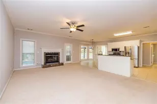 217 Windermere Cir, Newnan, GA 30265 - Photo 9