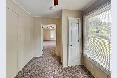 2497 Lakewood Avenue SW, Atlanta, GA 30315 - Photo 9