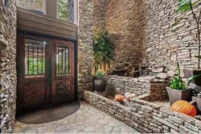 1217 Highland Bluff Drive SE #217, Atlanta, GA 30339 - Photo 3