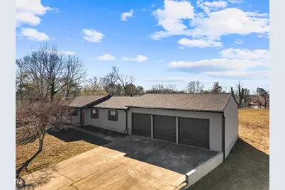 747 Briarwood Road SW, Conyers, GA 30094 - Photo 5