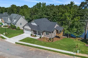 301 Retreat Way, Carrollton, GA 30116 - Photo 3