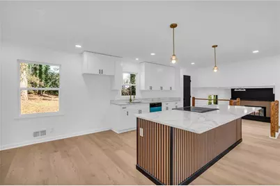 5240 Omalley Lane, Stone Mountain, GA 30088 - Photo 9