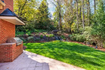 5550 Errol Pl, Atlanta, GA 30327 - Photo 53