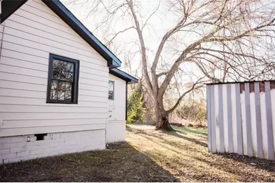 1313 S Hairston Road S, Stone Mountain, GA 30088 - Photo 13