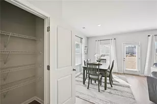 1709 Hillview Ln, Lithonia, GA 30058 - Photo 9