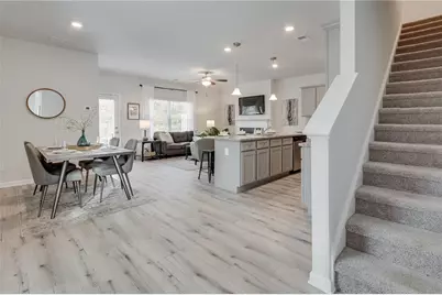 1717 Hillview Lane, Lithonia, GA 30058 - Photo 9