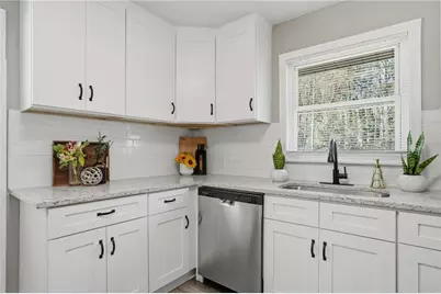 1955 E Lake Drive, Marietta, GA 30066 - Photo 15