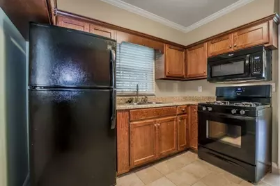 817 Gertrude Place NW, Atlanta, GA 30318 - Photo 7