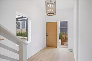 956 Herndon St NW, Atlanta, GA 30318 - Photo 3