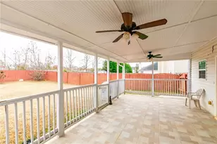 778 Roxholly Ln, Buford, GA 30518 - Photo 17