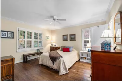 650 Pinetree Drive, Decatur, GA 30030 - Photo 17