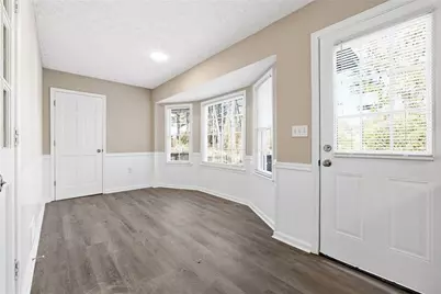 4043 Colonial Drive SW, Lilburn, GA 30047 - Photo 11