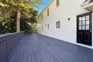 4043 Colonial Dr SW, Lilburn, GA 30047 - Photo 23