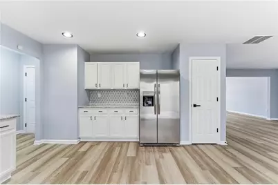 360 Walton View, Fairburn, GA 30213 - Photo 13