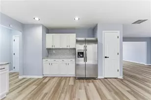 360 Walton View, Fairburn, GA 30213 - Photo 13