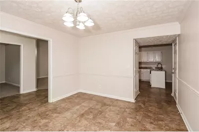 949 Heartwood Circle, Lawrenceville, GA 30043 - Photo 7