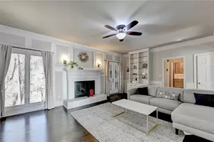 350 S Satinwood Pl, Roswell, GA 30076 - Photo 35