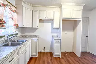 2162 Holly Hill Dr, Decatur, GA 30032 - Photo 15