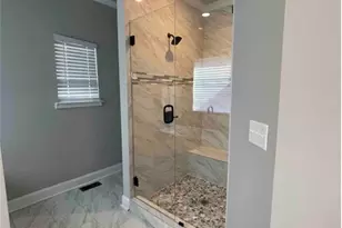 2668 Memorial Dr SE, Atlanta, GA 30317 - Photo 9