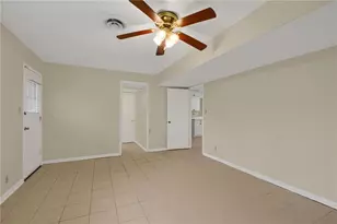 1462 Ester Ct, Riverdale, GA 30296 - Photo 11