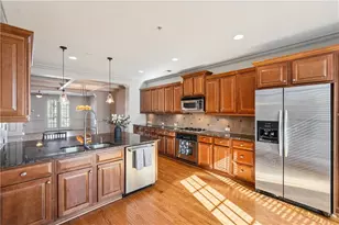 2110 Monhegan Way, Smyrna, GA 30080 - Photo 13