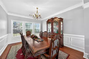 1322 Melrose Woods Ln, Lawrenceville, GA 30045 - Photo 11