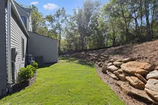 215 Winterberry Wy, Roswell, GA 30075 - Photo 19