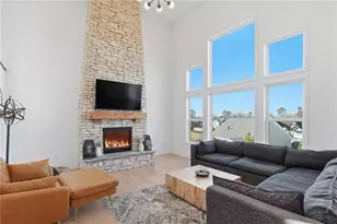 895 Michigan Cir, Hoschton, GA 30548 - Photo 3