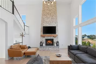 895 Michigan Cir, Hoschton, GA 30548 - Photo 1