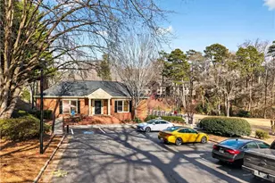 27405 Plantation Dr NE, Atlanta, GA 30324 - Photo 37