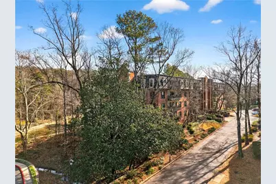 27405 Plantation Drive NE, Atlanta, GA 30324 - Photo 43