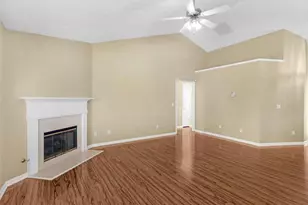 1014 Harbor View Ln, McDonough, GA 30252 - Photo 7