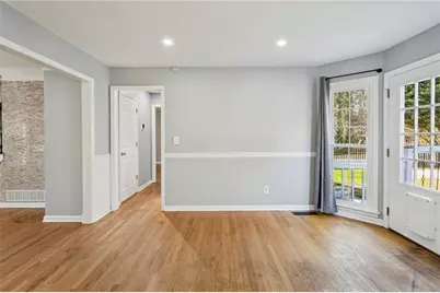 100 Springwater Trace, Woodstock, GA 30188 - Photo 9