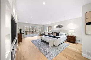 250 Bruton Way, Atlanta, GA 30342 - Photo 21