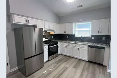 8869 Habersham Drive, Jonesboro, GA 30238 - Photo 15