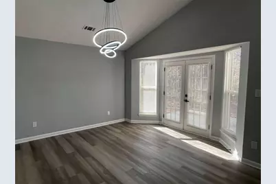 8869 Habersham Drive, Jonesboro, GA 30238 - Photo 11