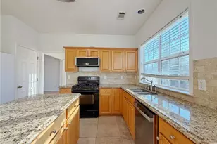 8205 Norwich Pl, Suwanee, GA 30024 - Photo 13