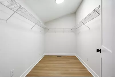 127 Perry Street, Loganville, GA 30052 - Photo 11