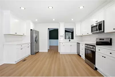 127 Perry Street, Loganville, GA 30052 - Photo 7