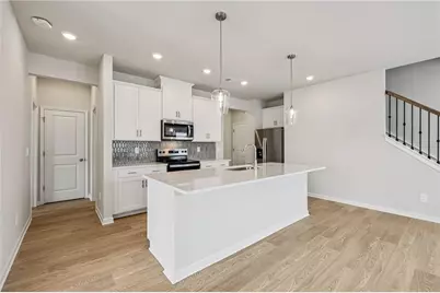 2812 Manor, College Park, GA 30337 - Photo 13
