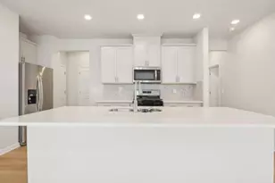 2812 Manor, College Park, GA 30337 - Photo 3