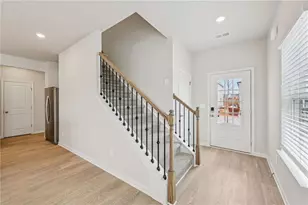 2812 Manor, College Park, GA 30337 - Photo 5